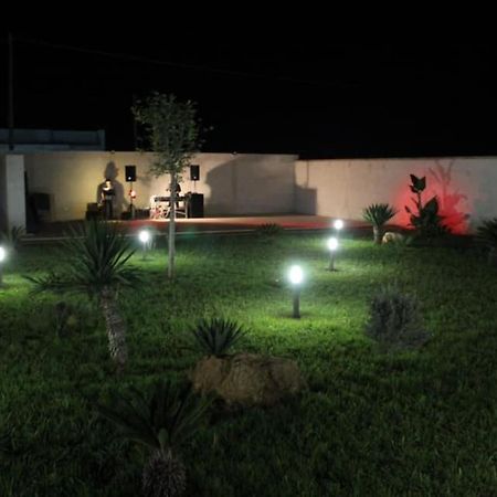 B&B Italia Carmiano  Exterior photo